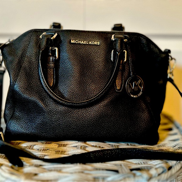 Michael Kors Ciara Satchel with removable strap- Preloved - Picture 1 of 9